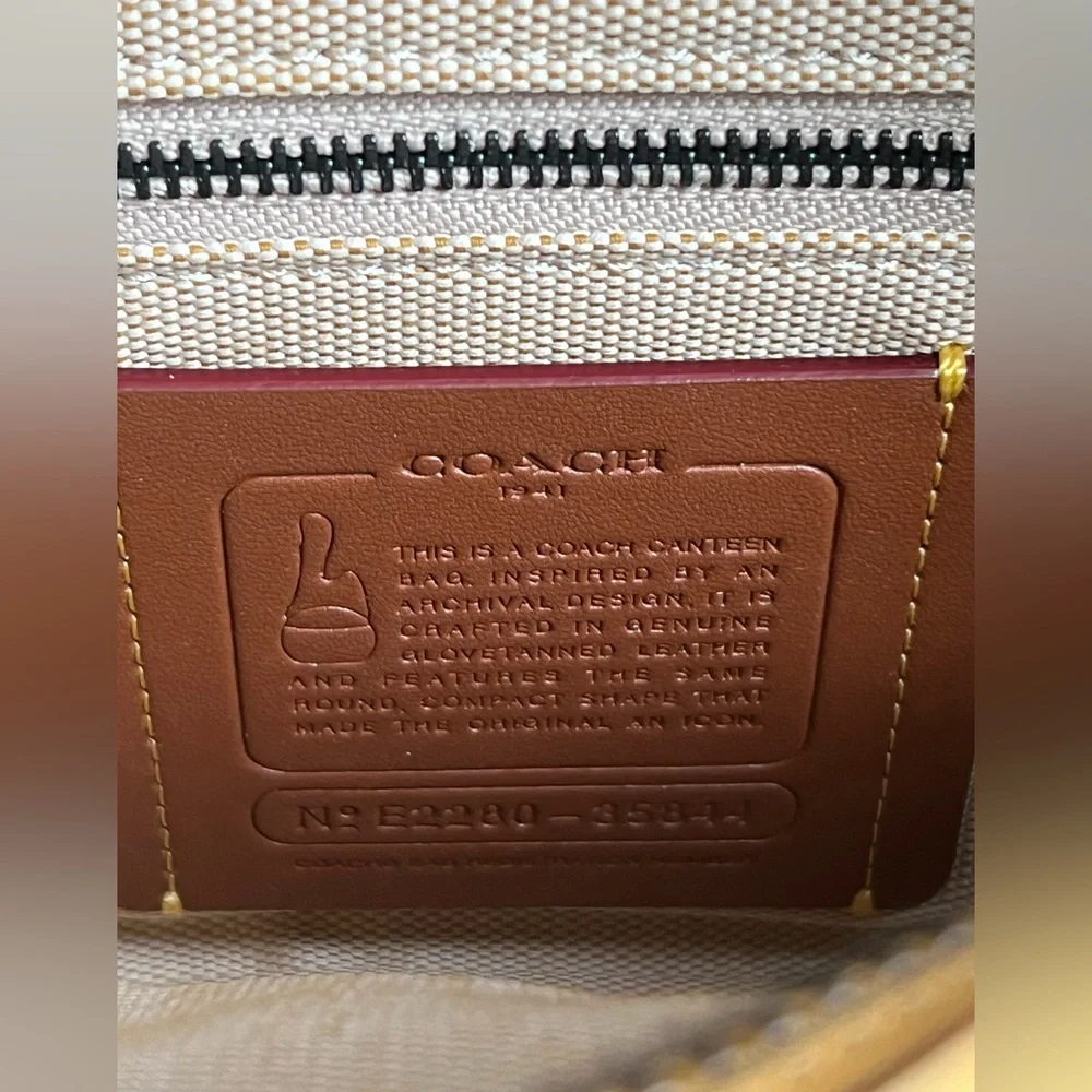 35844 - Coach Canteen Crossbody - Picture 11 of 12